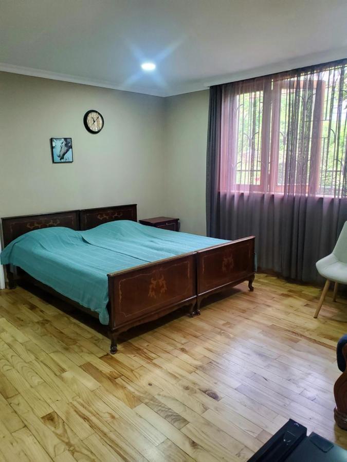Guest House Agmashenebeli 229 Kobuleti Esterno foto