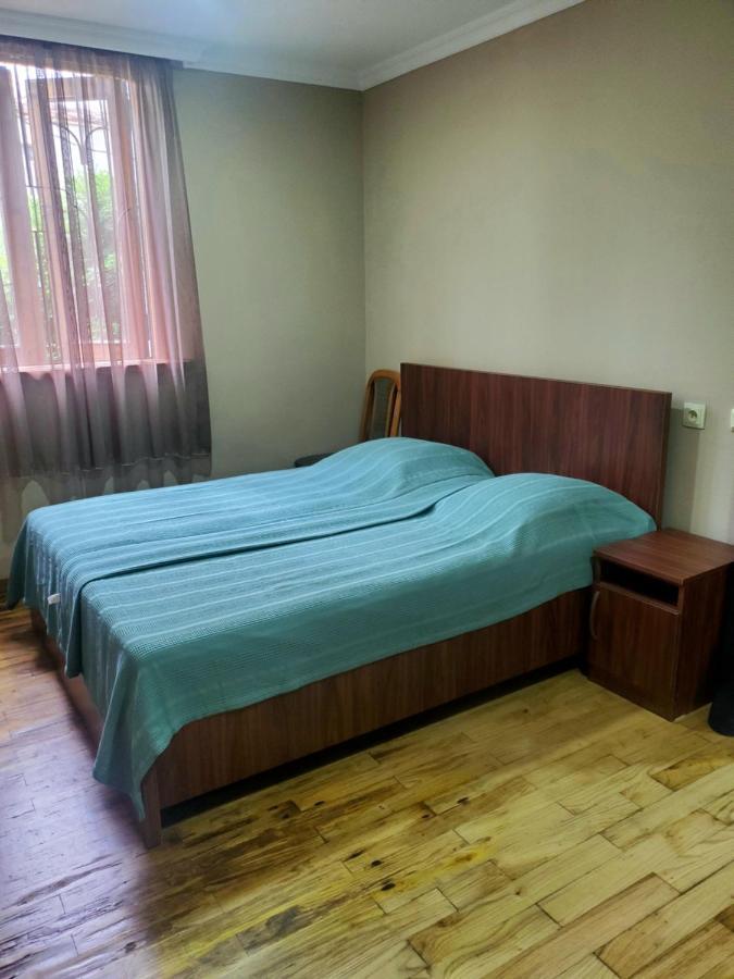 Guest House Agmashenebeli 229 Kobuleti Esterno foto
