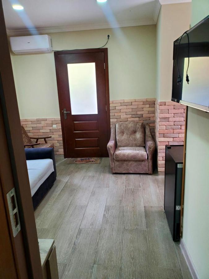 Guest House Agmashenebeli 229 Kobuleti Esterno foto